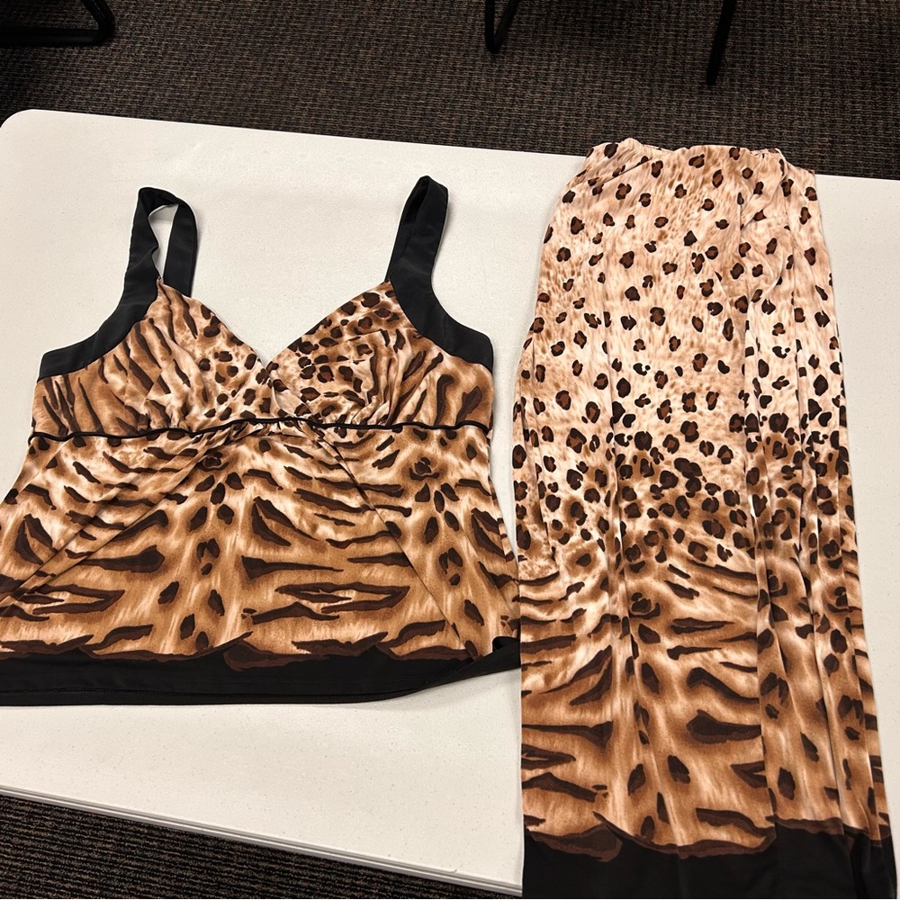 Linea Donatella Animal Print Capri PJ set